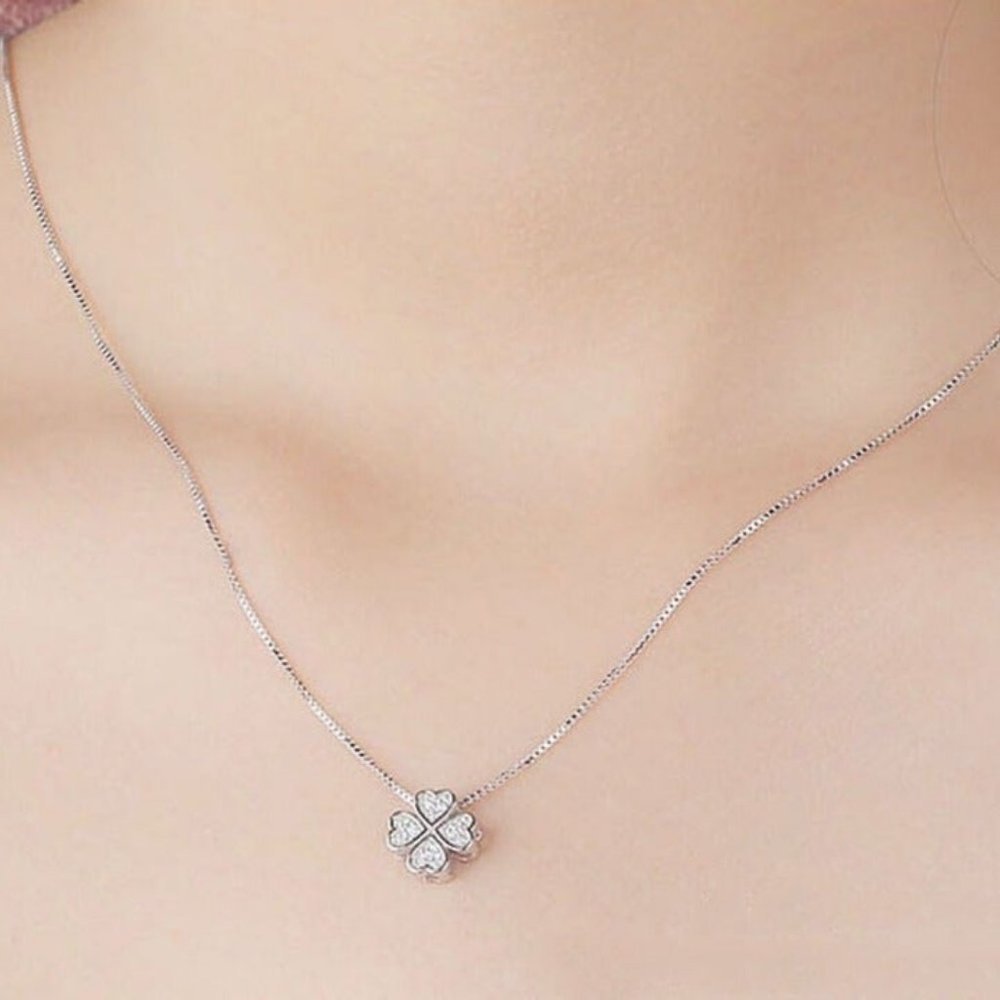 NEW 925 Sterling Silver Diamond Clover Necklace F - Picture 5 of 6